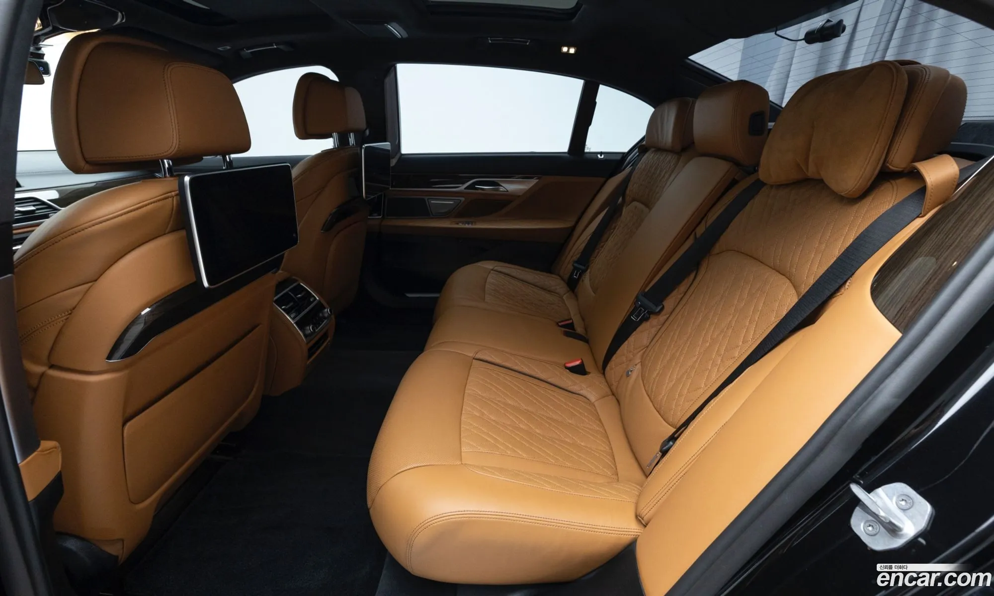 BMW 7 Series 2021 — 18