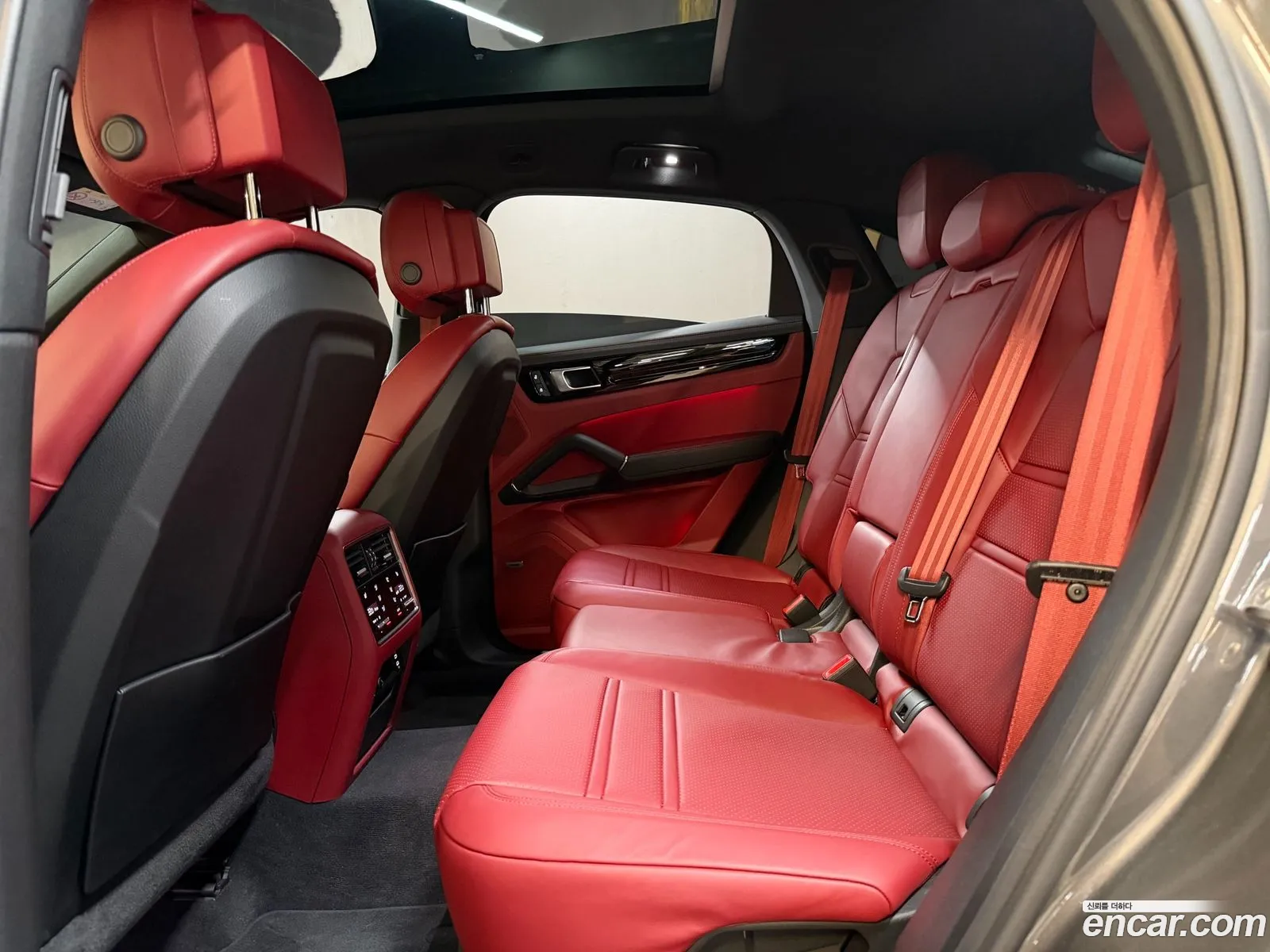 Porsche Cayenne 2022 — 16