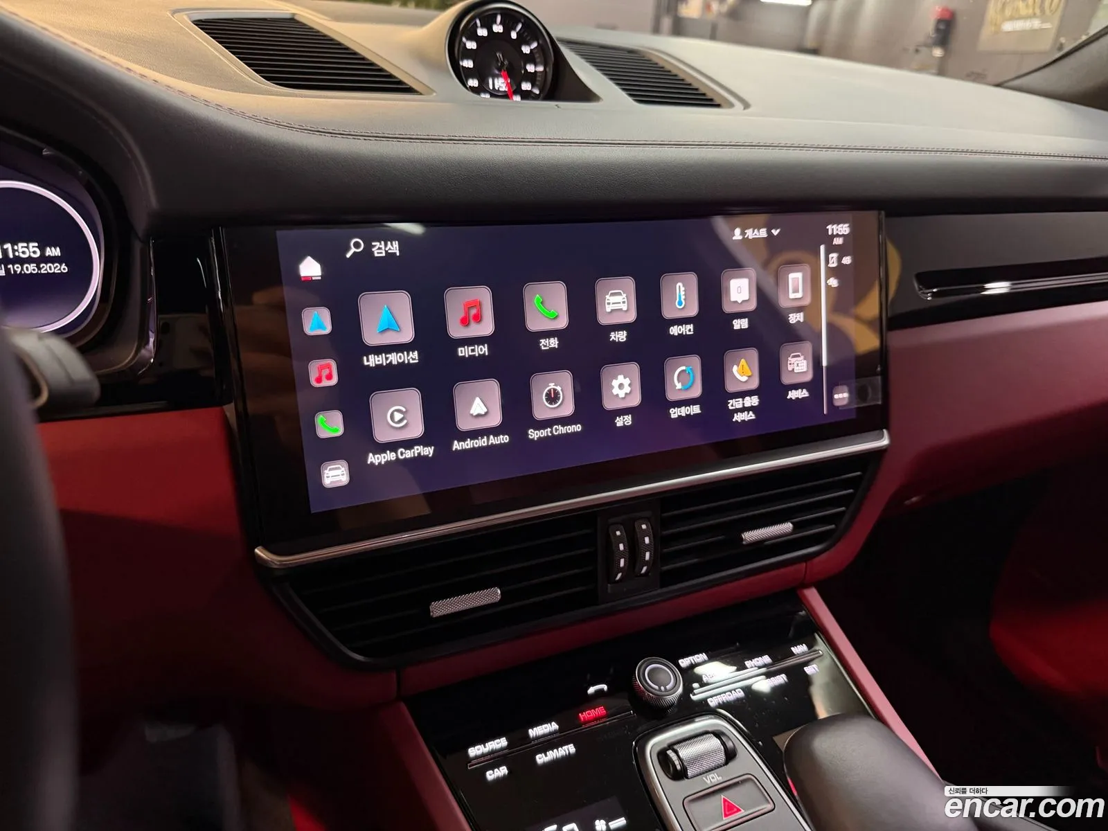 Porsche Cayenne 2022 — 17