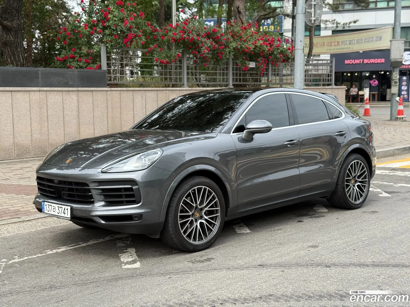Porsche Cayenne 2022 — 18