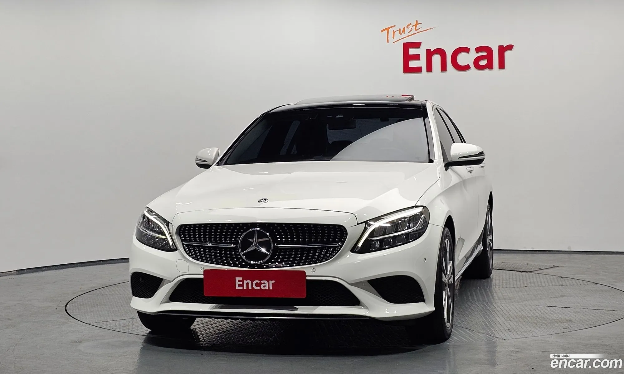 Mercedes-Benz C-Class W205 2019 — 13