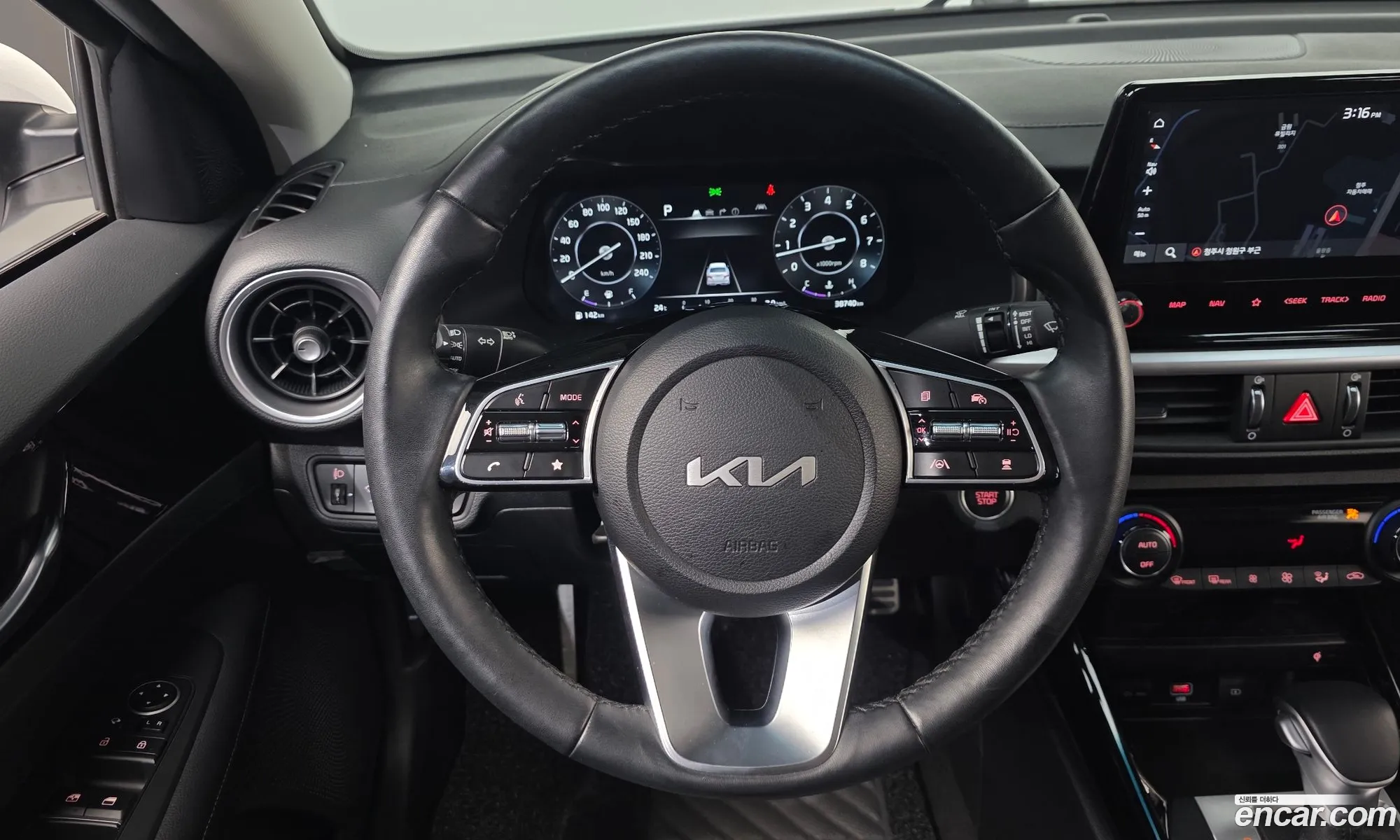 Kia K3 2024 — 19