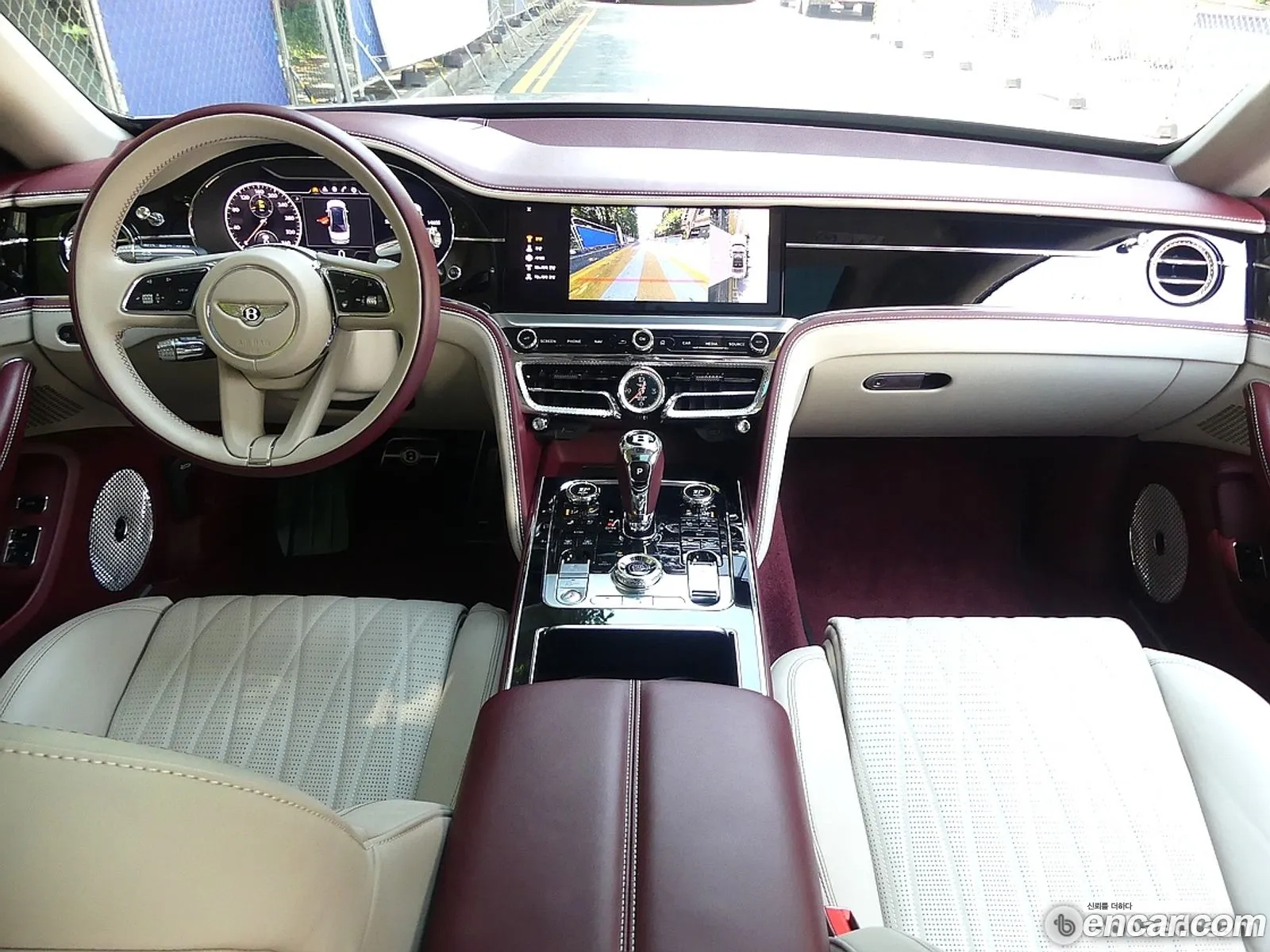 Bentley Flying Spur 2023 — 6