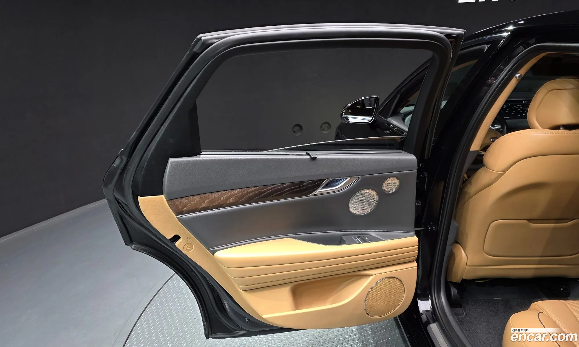 Genesis G80 2021 — 2