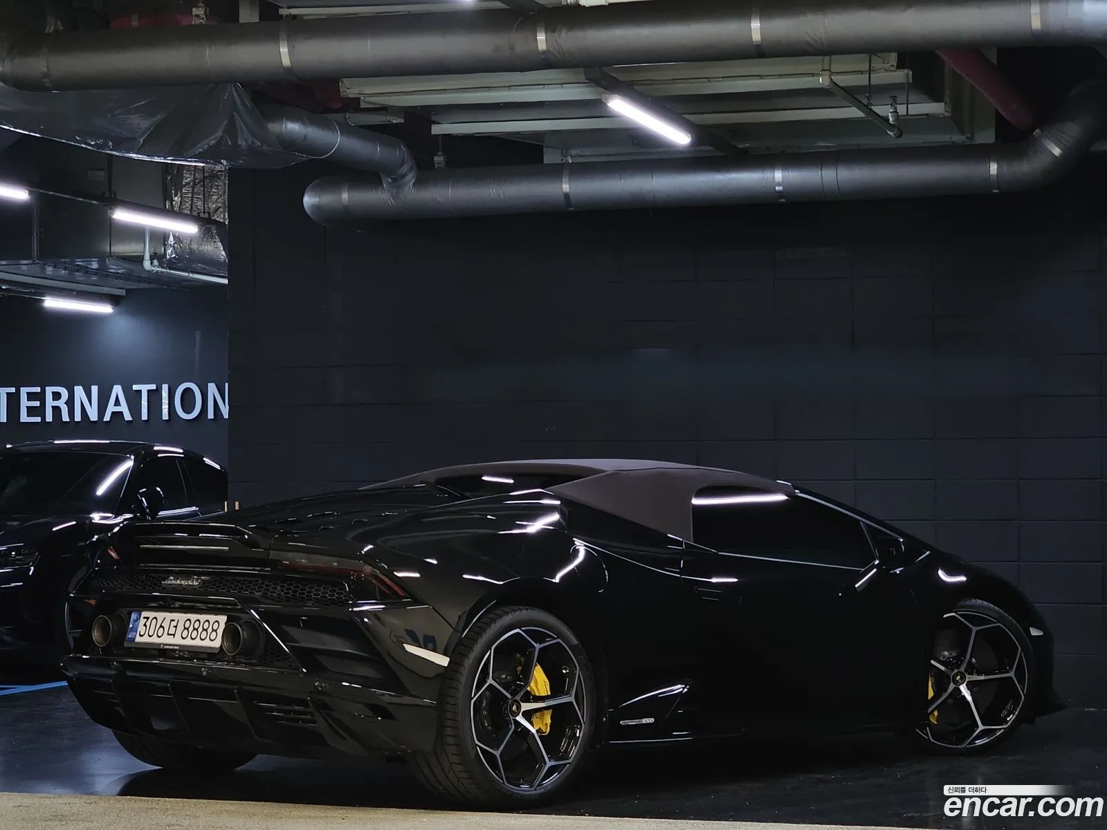 Lamborghini Huracan 2020 — 10