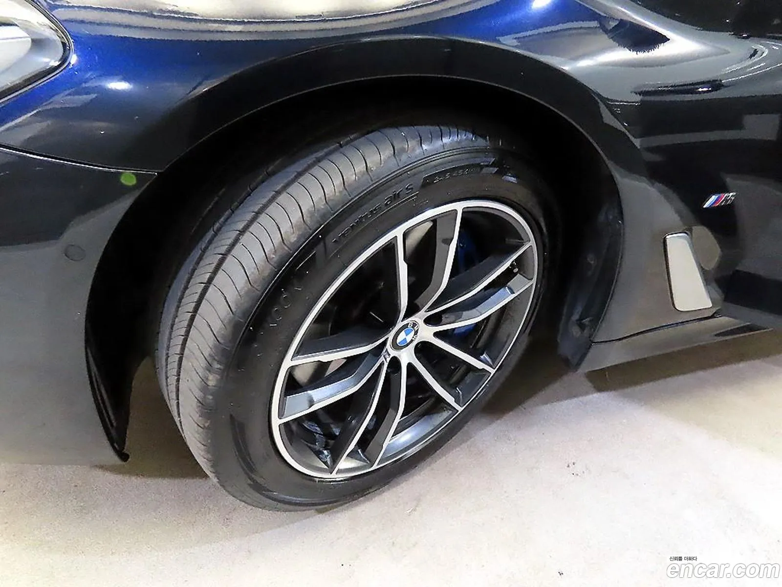 BMW 5 Series 2023 — 18