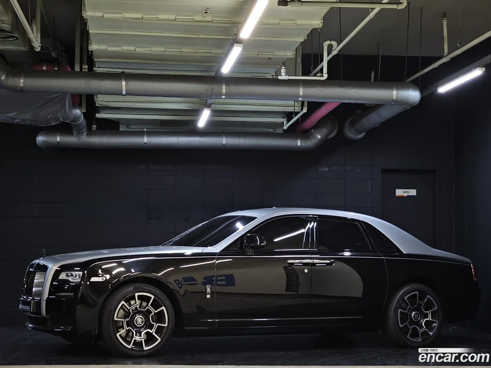 Rolls-Royce Ghost 2017 — 13