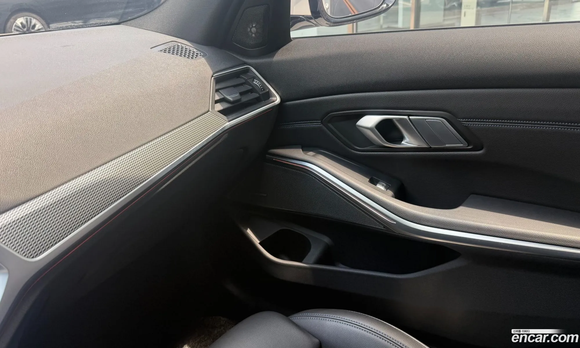 BMW 3 Series 2021 — 12