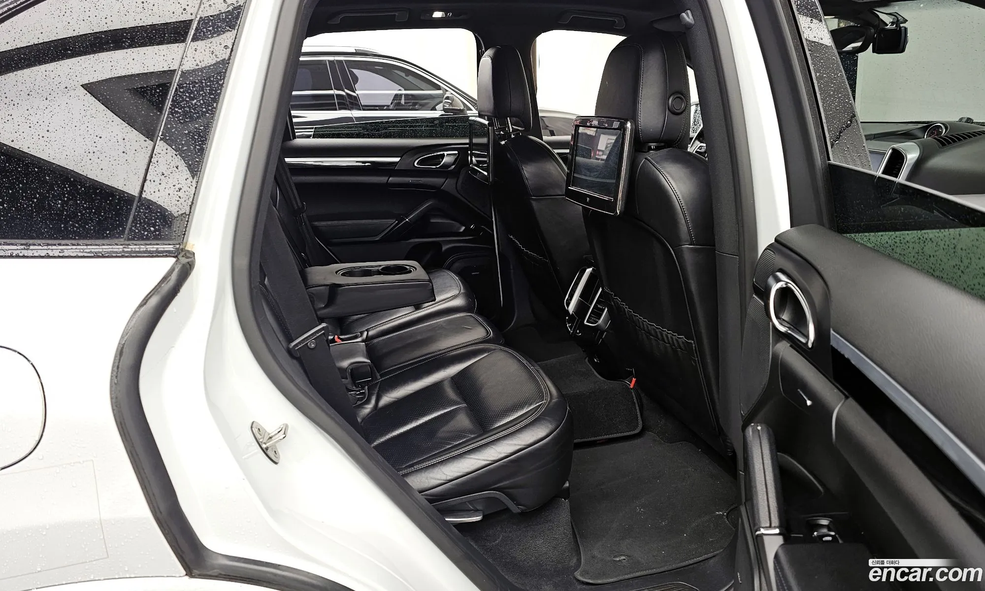 Porsche Cayenne 2017 WP1AF2929HLA31453 — 16