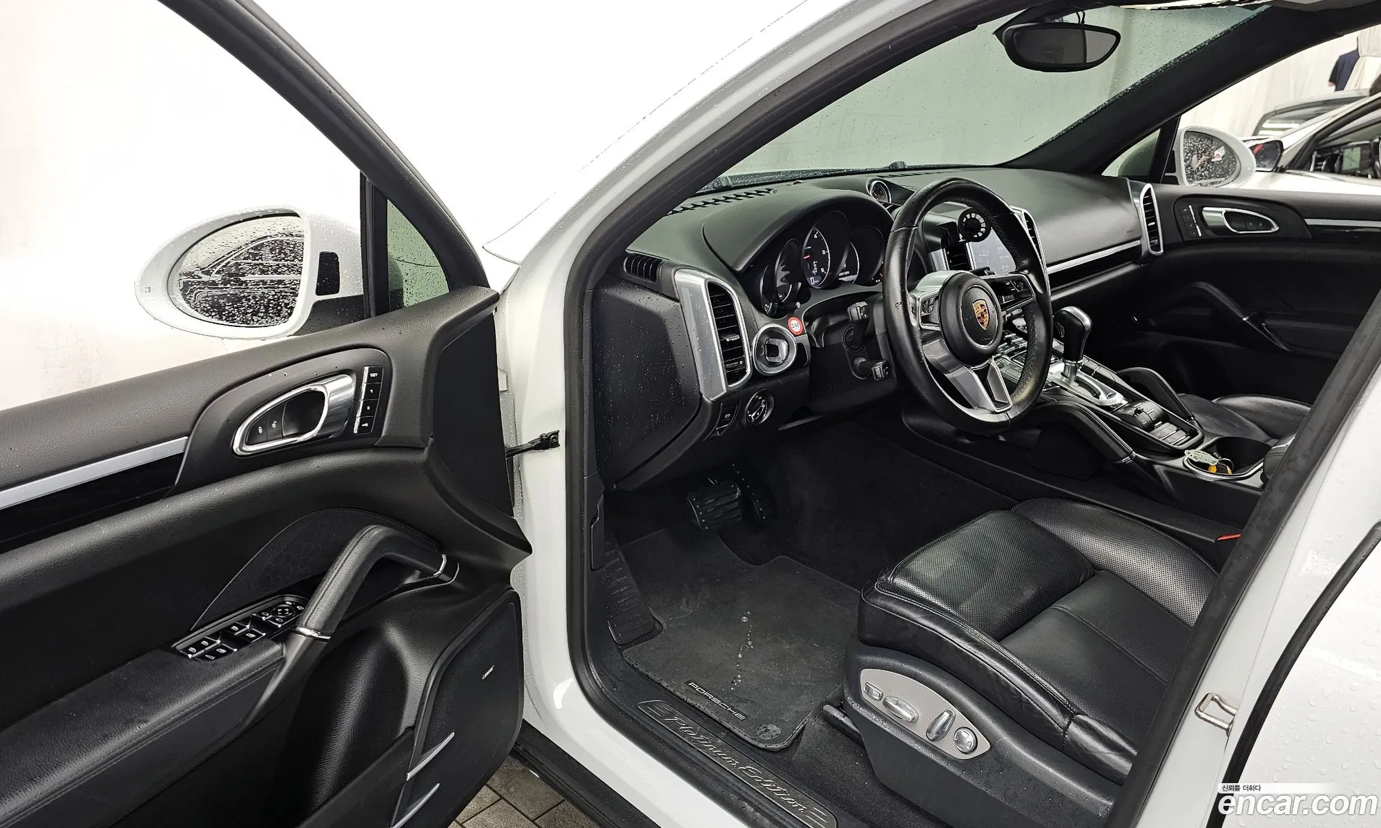 Porsche Cayenne 2017 WP1AF2929HLA31453 — 8