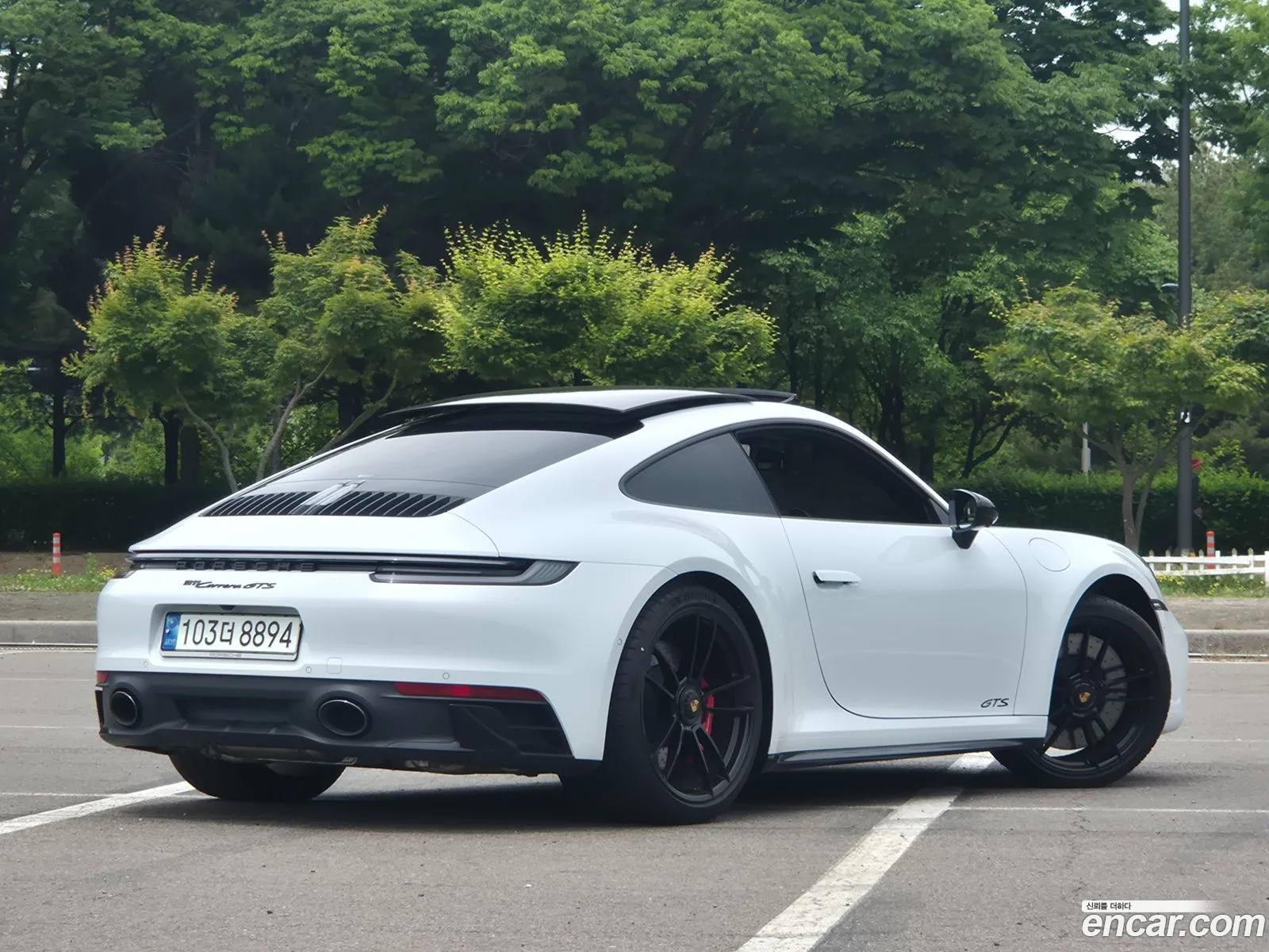 Porsche 911 2022 — 18
