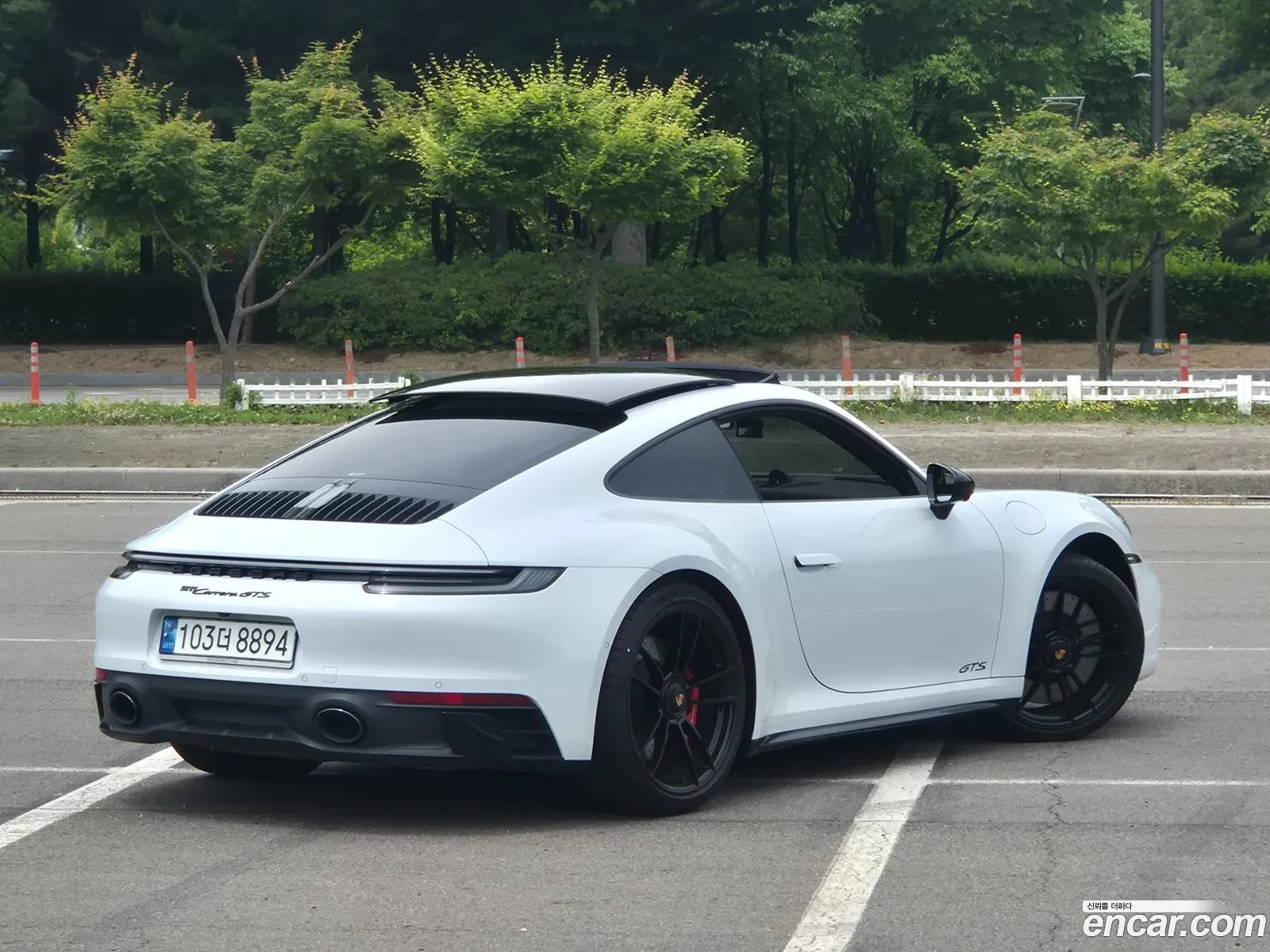 Porsche 911 2022 — 2