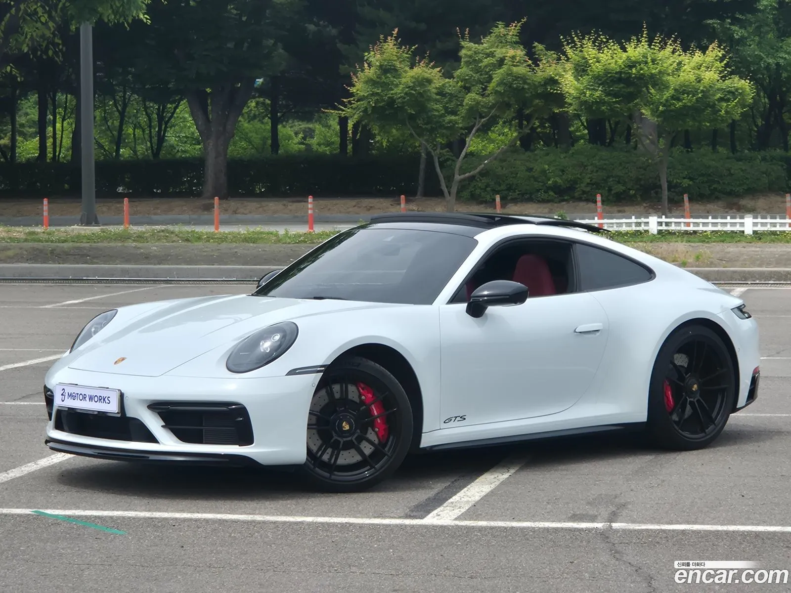 Porsche 911 2022 — 15