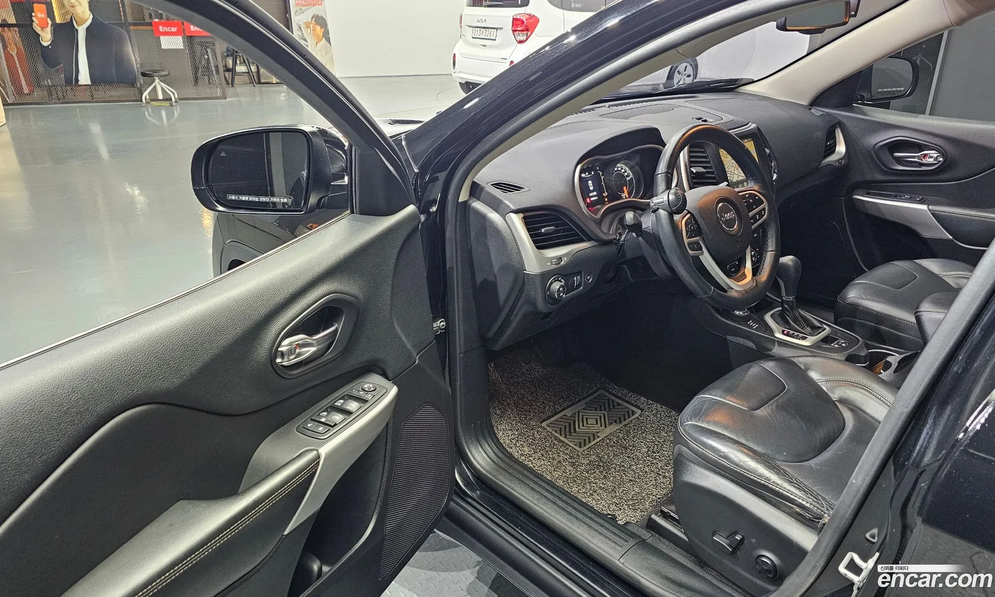 Jeep Cherokee 2018 1C4PJMCB3JD505184 — 5