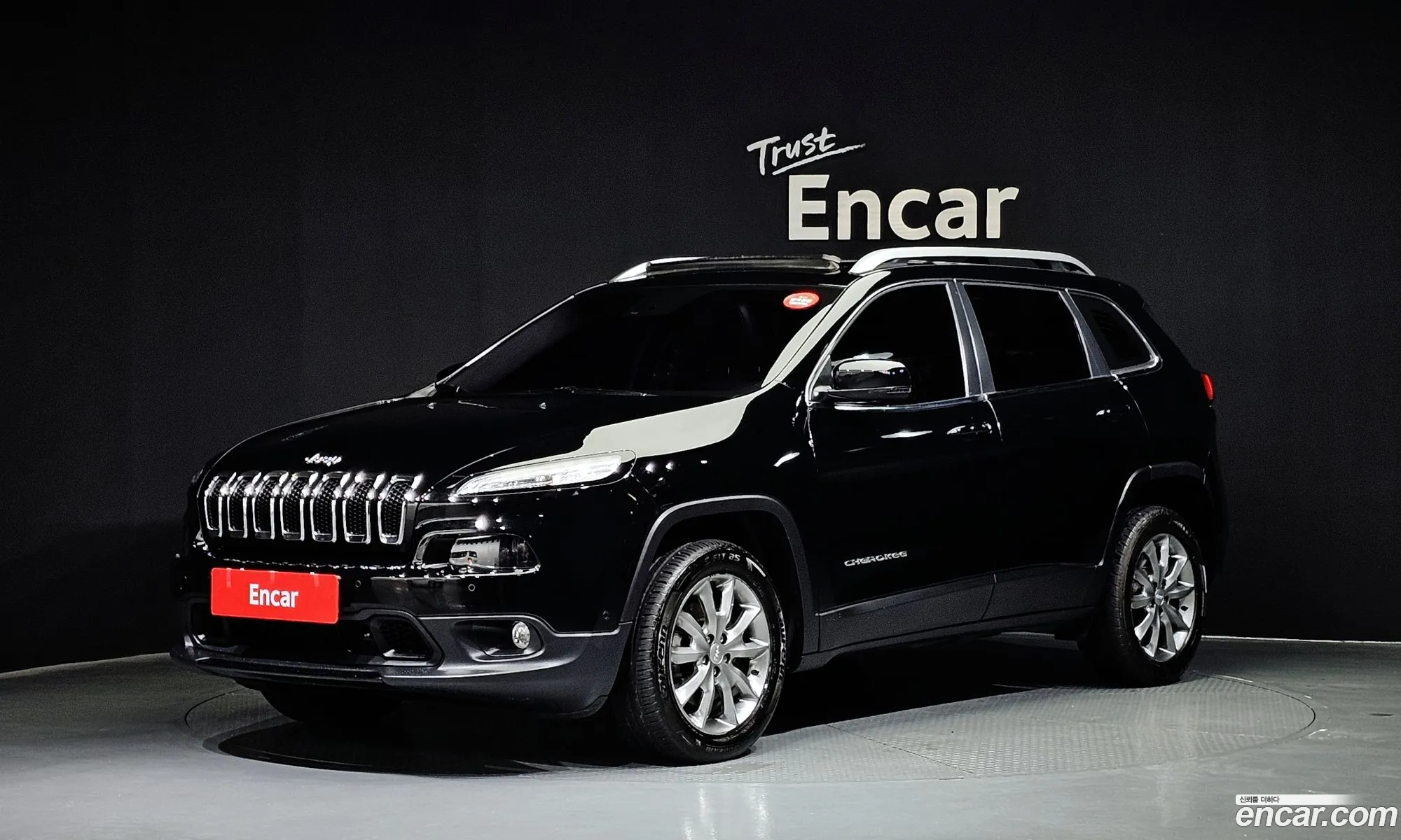 Jeep Cherokee 2018 1C4PJMCB3JD505184 — 4