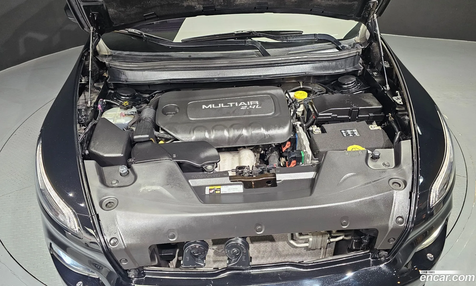 Jeep Cherokee 2018 1C4PJMCB3JD505184 — 16
