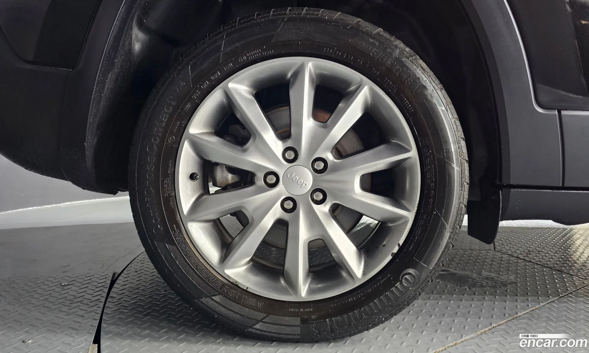Jeep Cherokee 2018 1C4PJMCB3JD505184 — 12