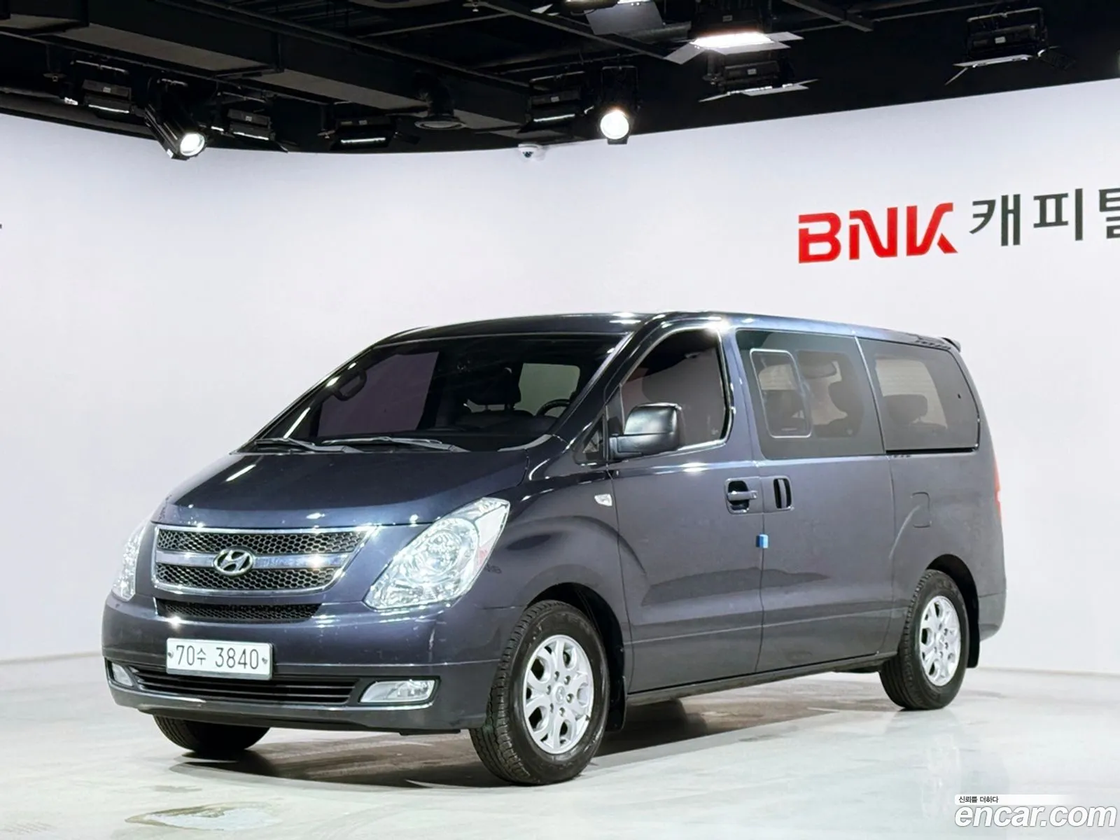 Hyundai Grand Starex 2014 — 19