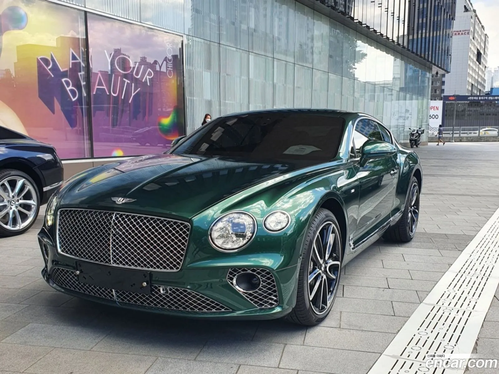 Bentley Continental GT 2022 — 10
