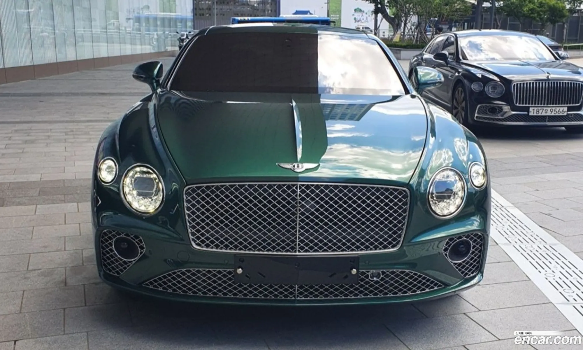 Bentley Continental GT 2022 — 18