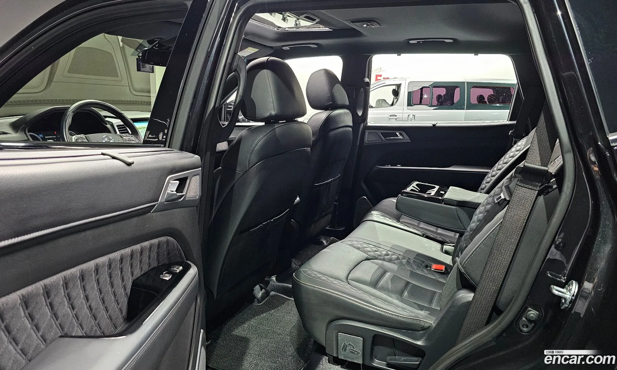 KG Mobility (SsangYong) Rexton 2020 — 31