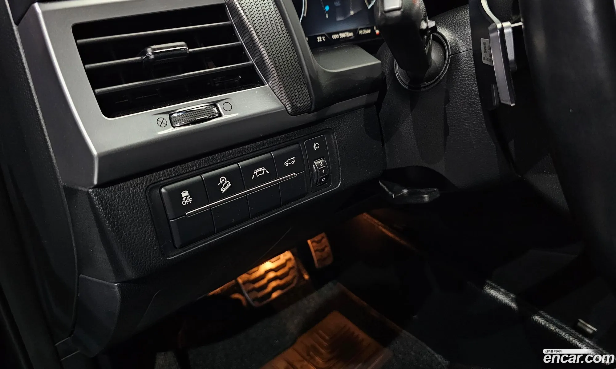 KG Mobility (SsangYong) Rexton 2020 — 10