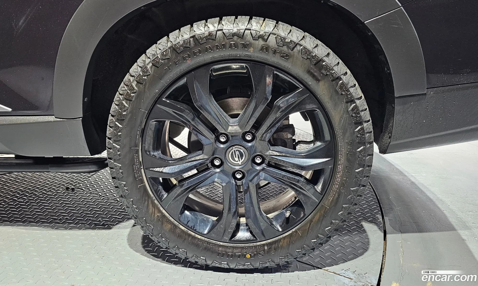 KG Mobility (SsangYong) Rexton 2020 — 14