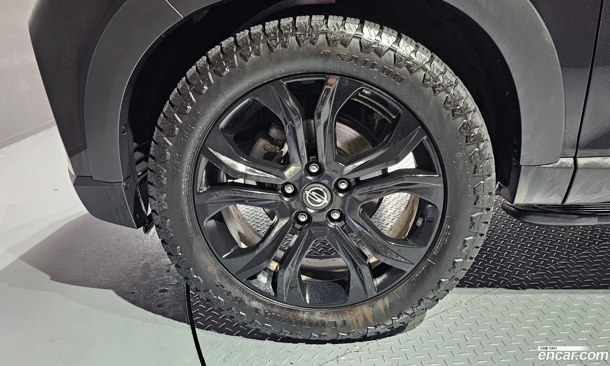 KG Mobility (SsangYong) Rexton 2020 — 30