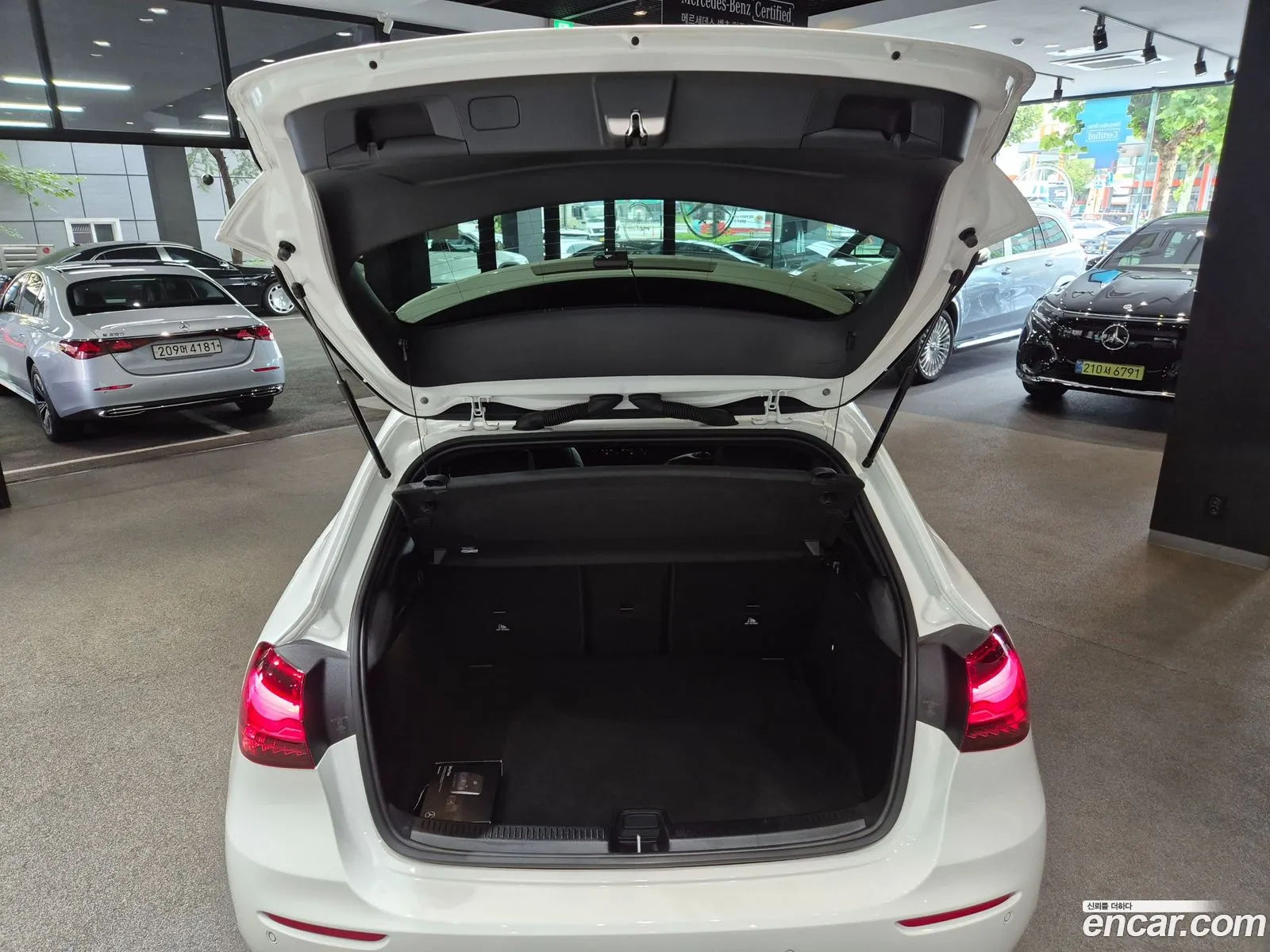 Mercedes-Benz A-Class W177 2025 — 6
