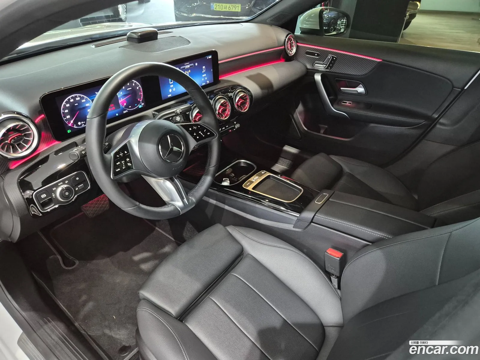 Mercedes-Benz A-Class W177 2025 — 12