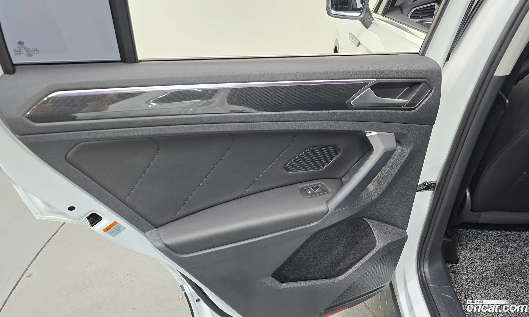 Volkswagen Tiguan 2021 — 33