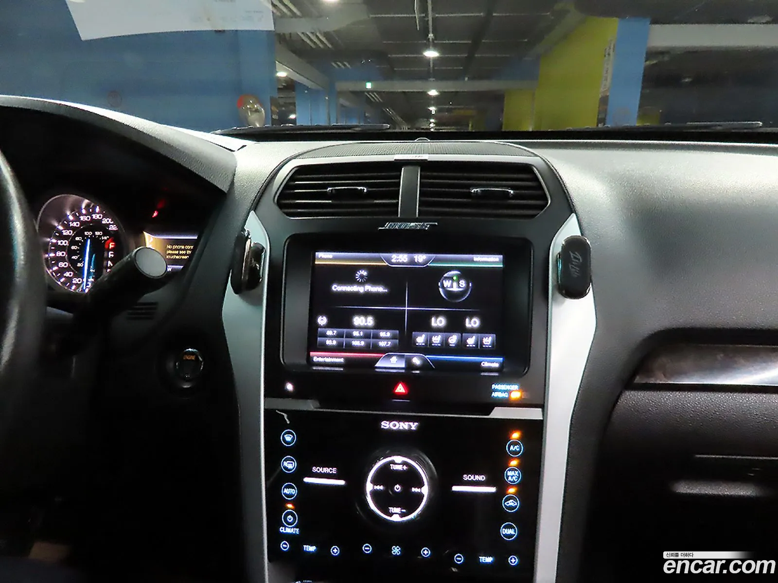 Ford Explorer 2012 — 18
