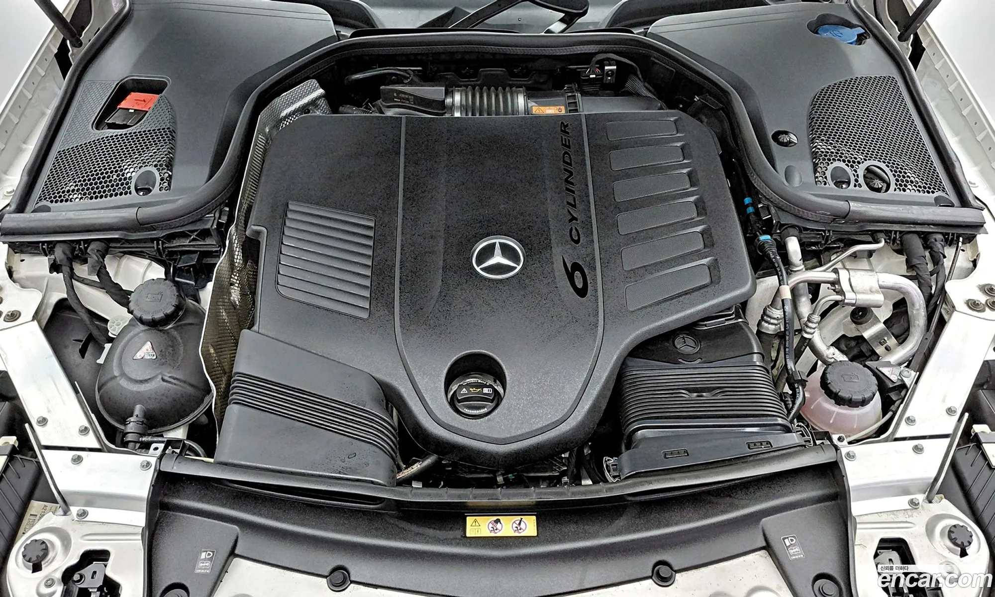Mercedes-Benz E-Class W213 2021 — 20