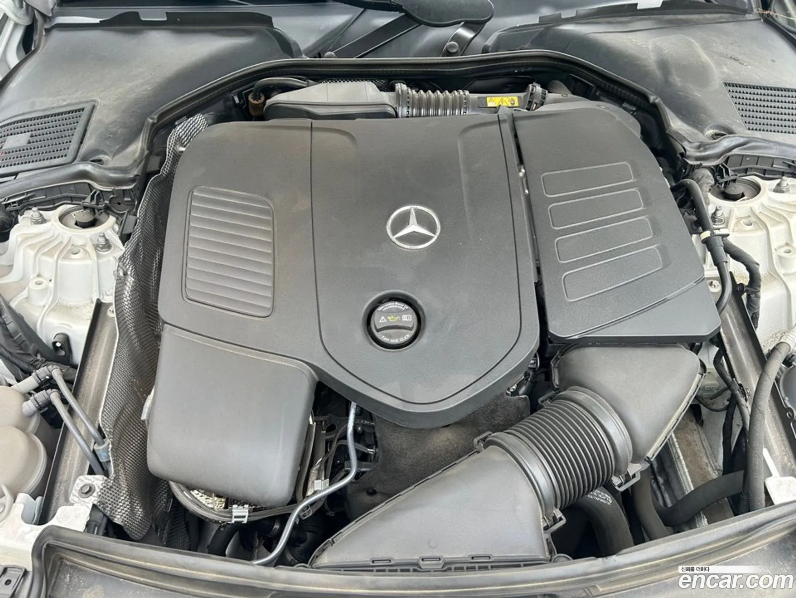 Mercedes-Benz C-Class W206 2023 — 14