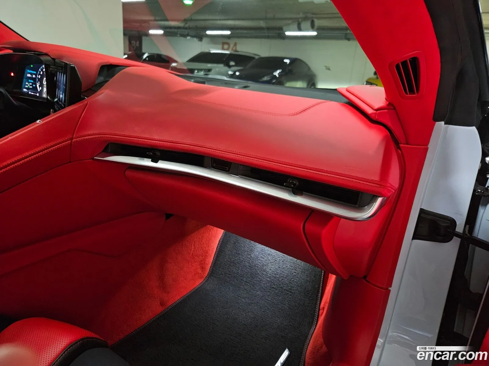 Chevrolet Corvette 2023 — 16