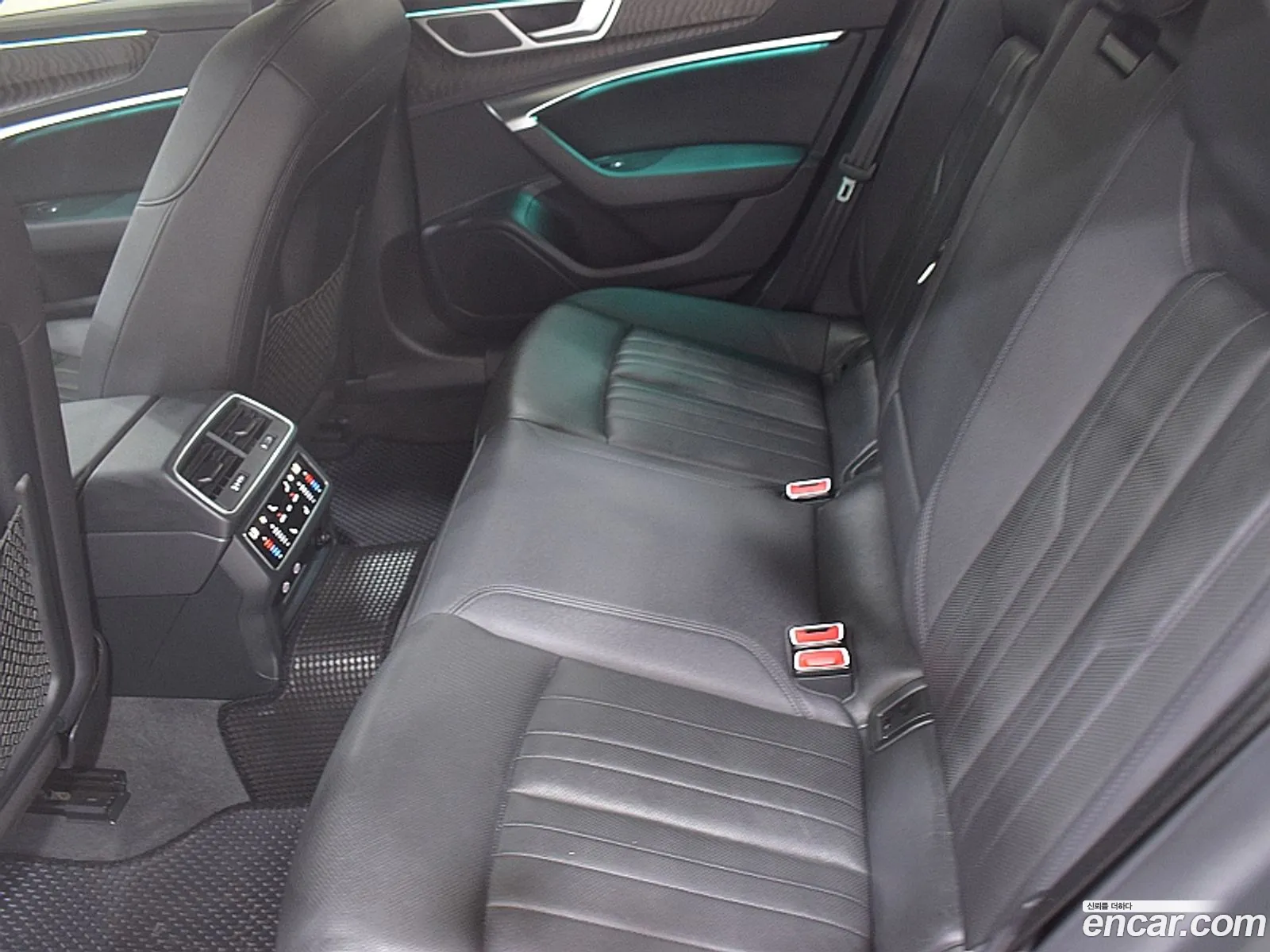 Audi A6 2021 — 5