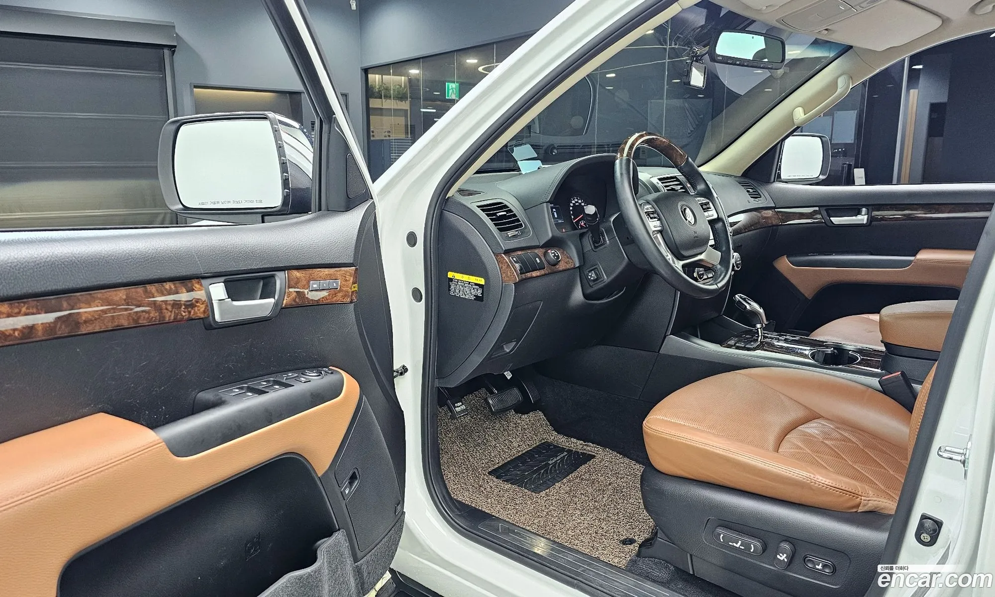 Kia Mohave 2017 — 19