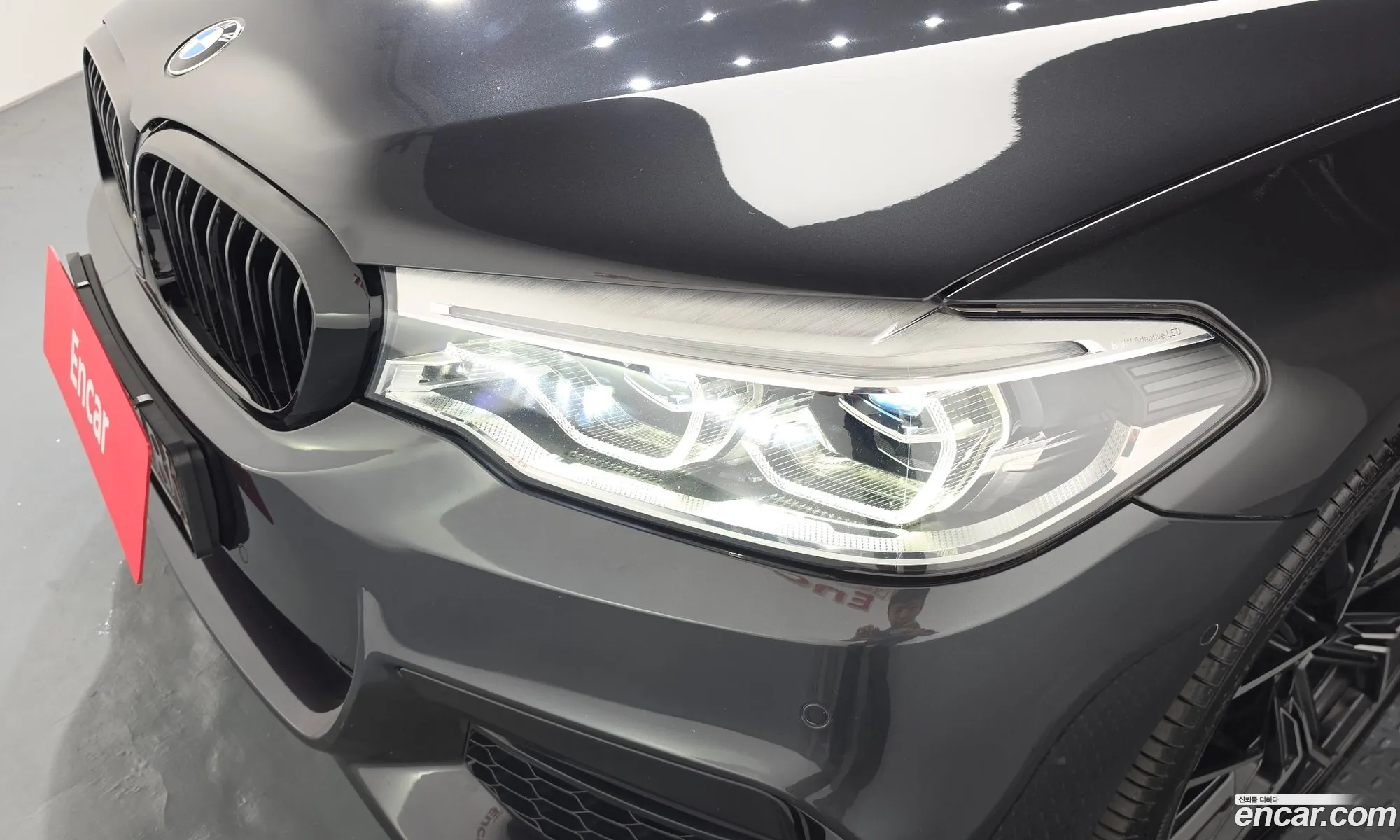 BMW 5 Series 2018 WBAJD3109JB255080 — 32