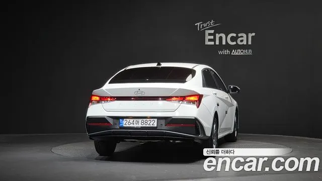 Hyundai Elantra 2023 KMHLN41EERU628285 — 3