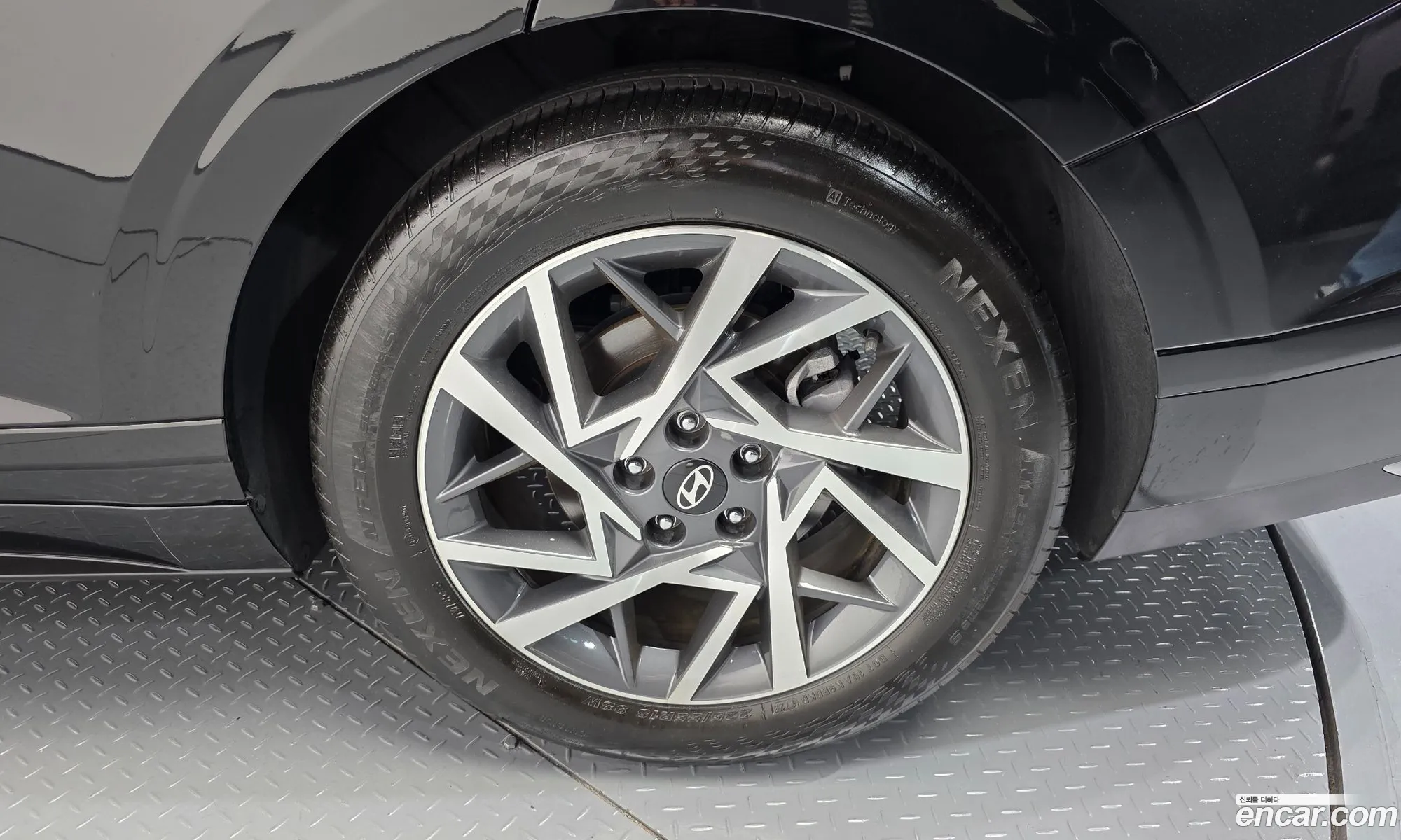 Hyundai Grandeur Hybrid 2023 — 6