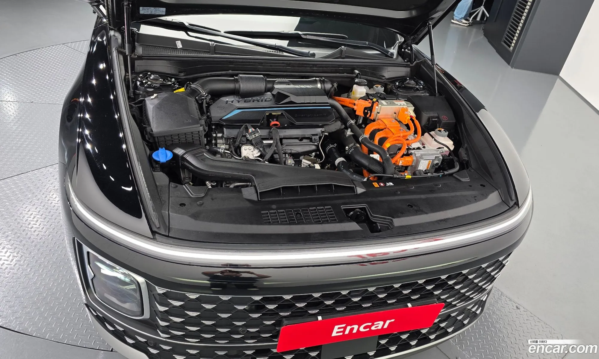 Hyundai Grandeur Hybrid 2023 — 32