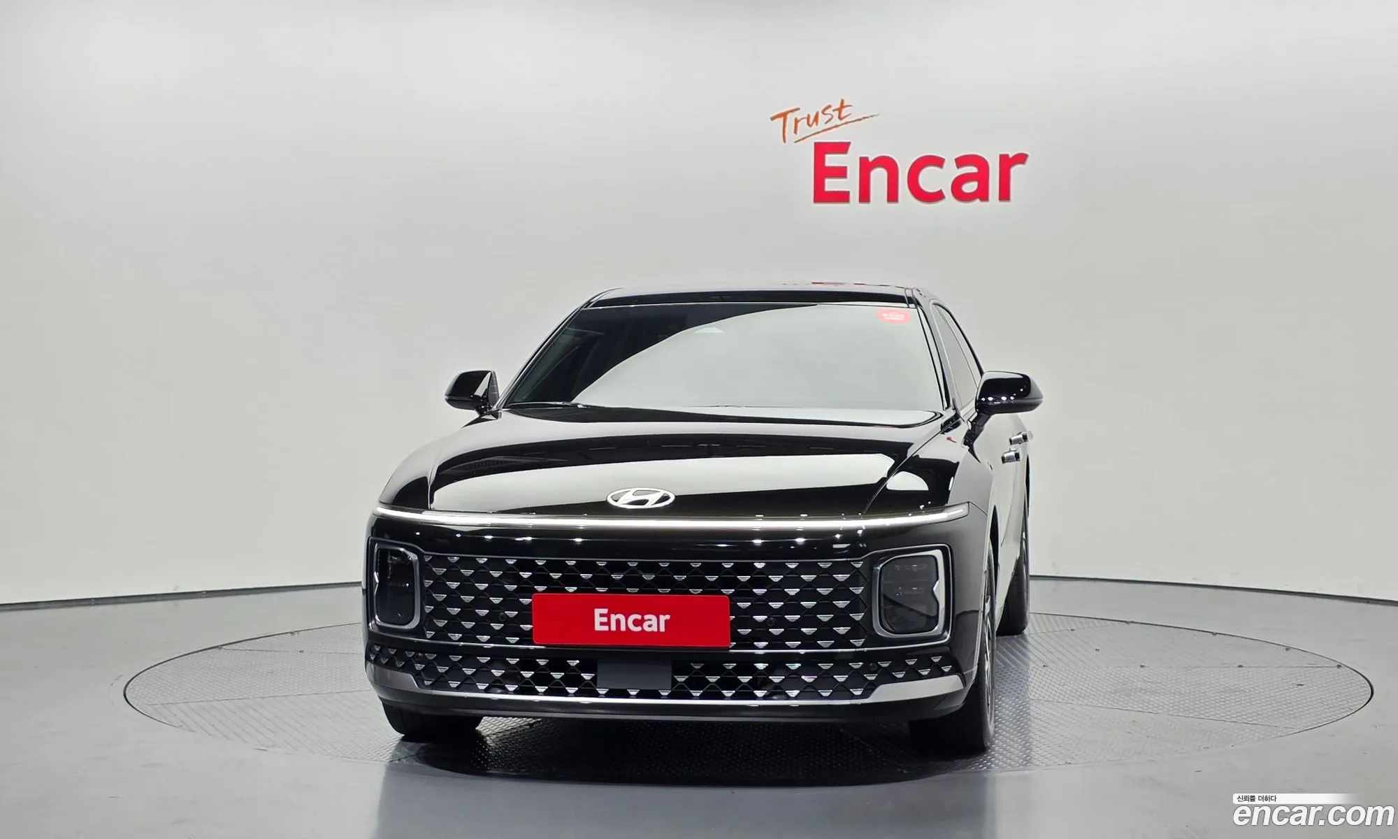 Hyundai Grandeur Hybrid 2023 — 9