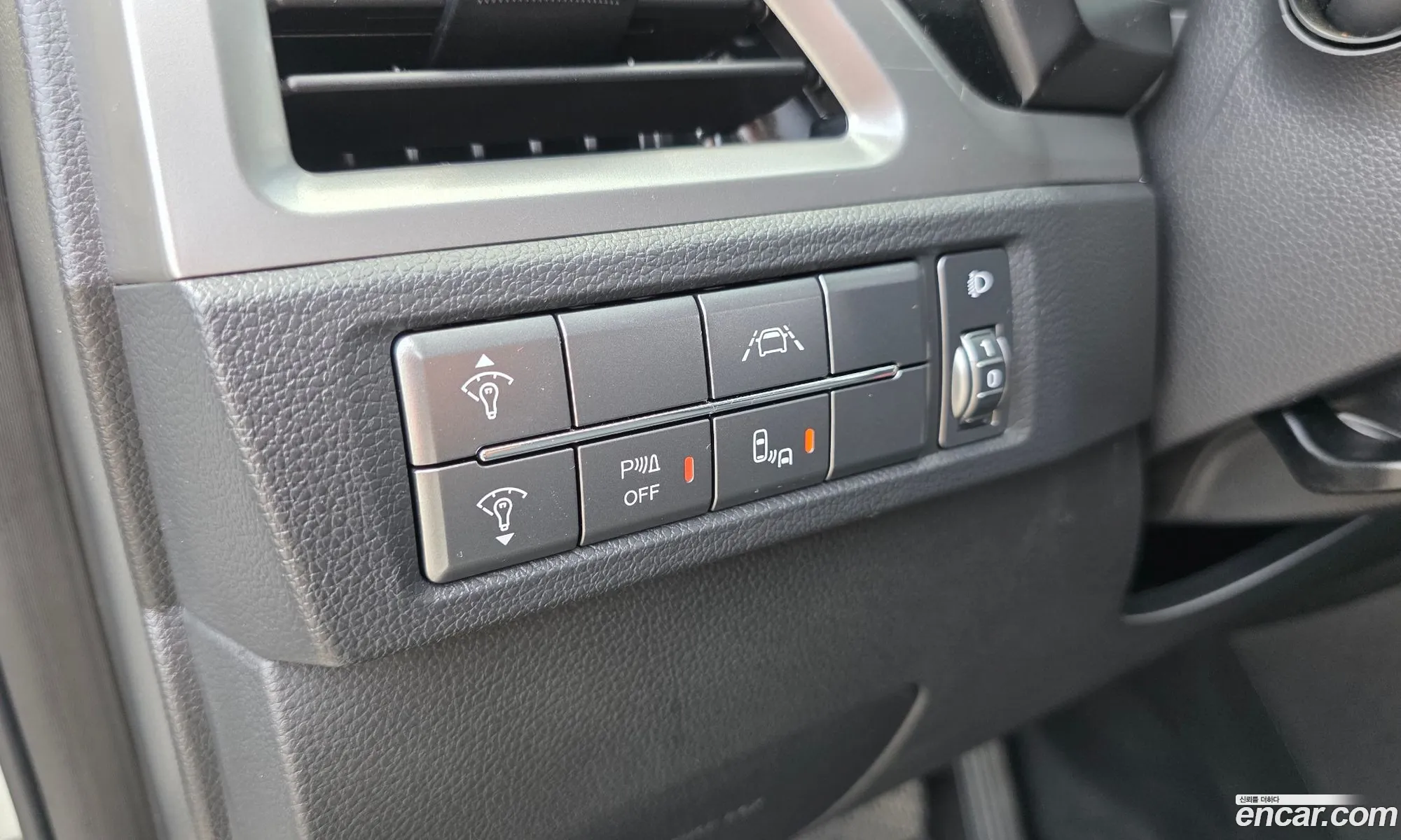 KG Mobility (SsangYong) Beautiful Korando 2019 — 10