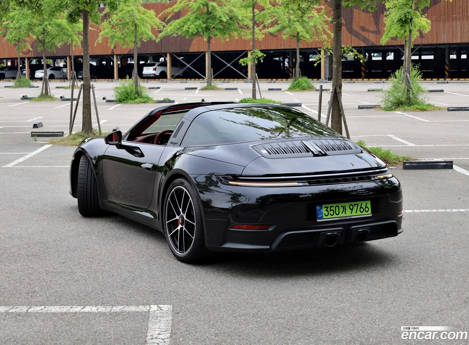 Porsche 911 2025 — 18