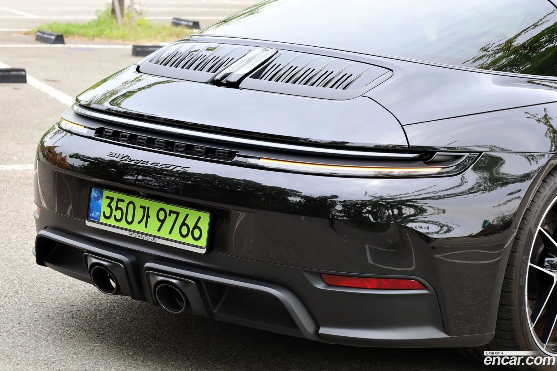 Porsche 911 2025 — 10