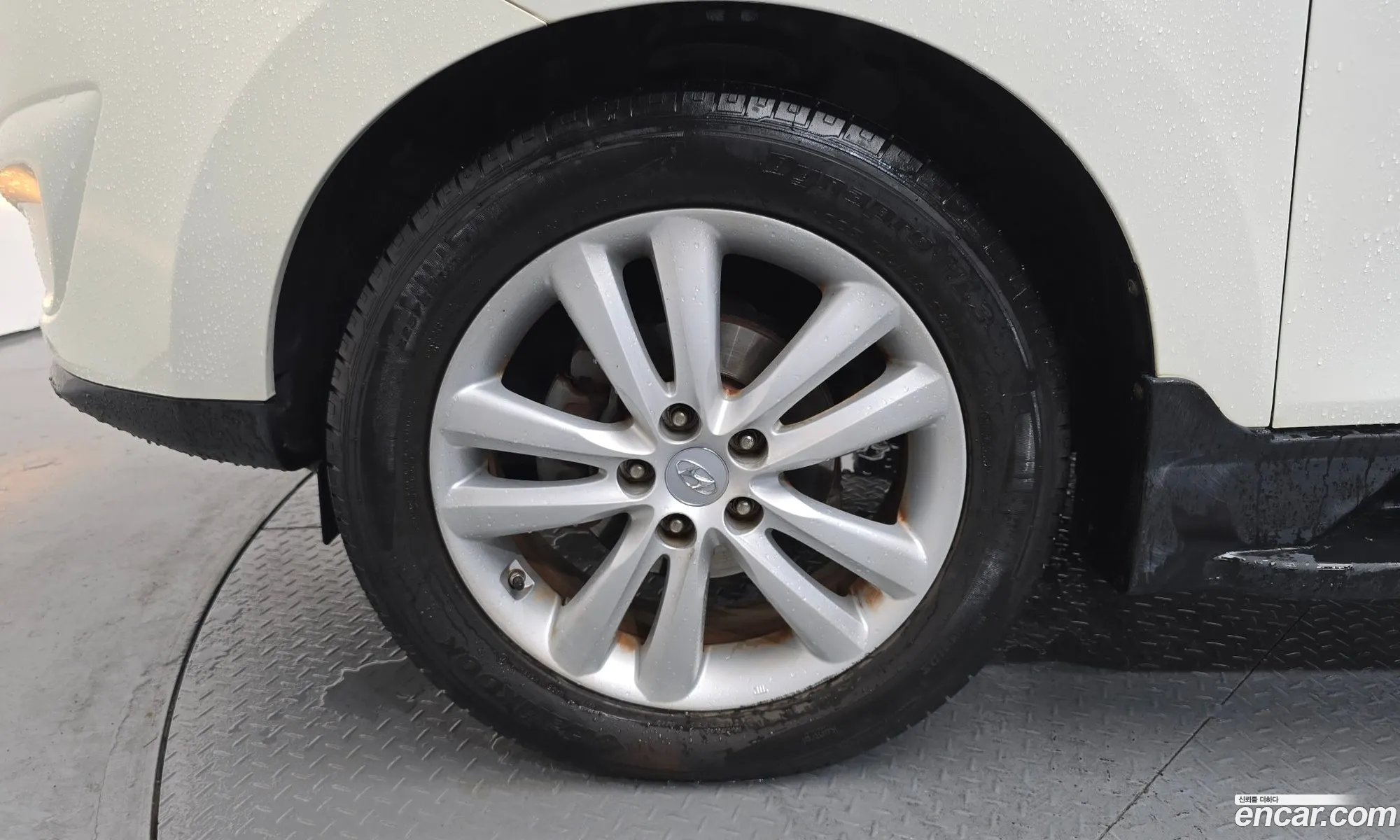Hyundai Tucson ix 2010 — 11