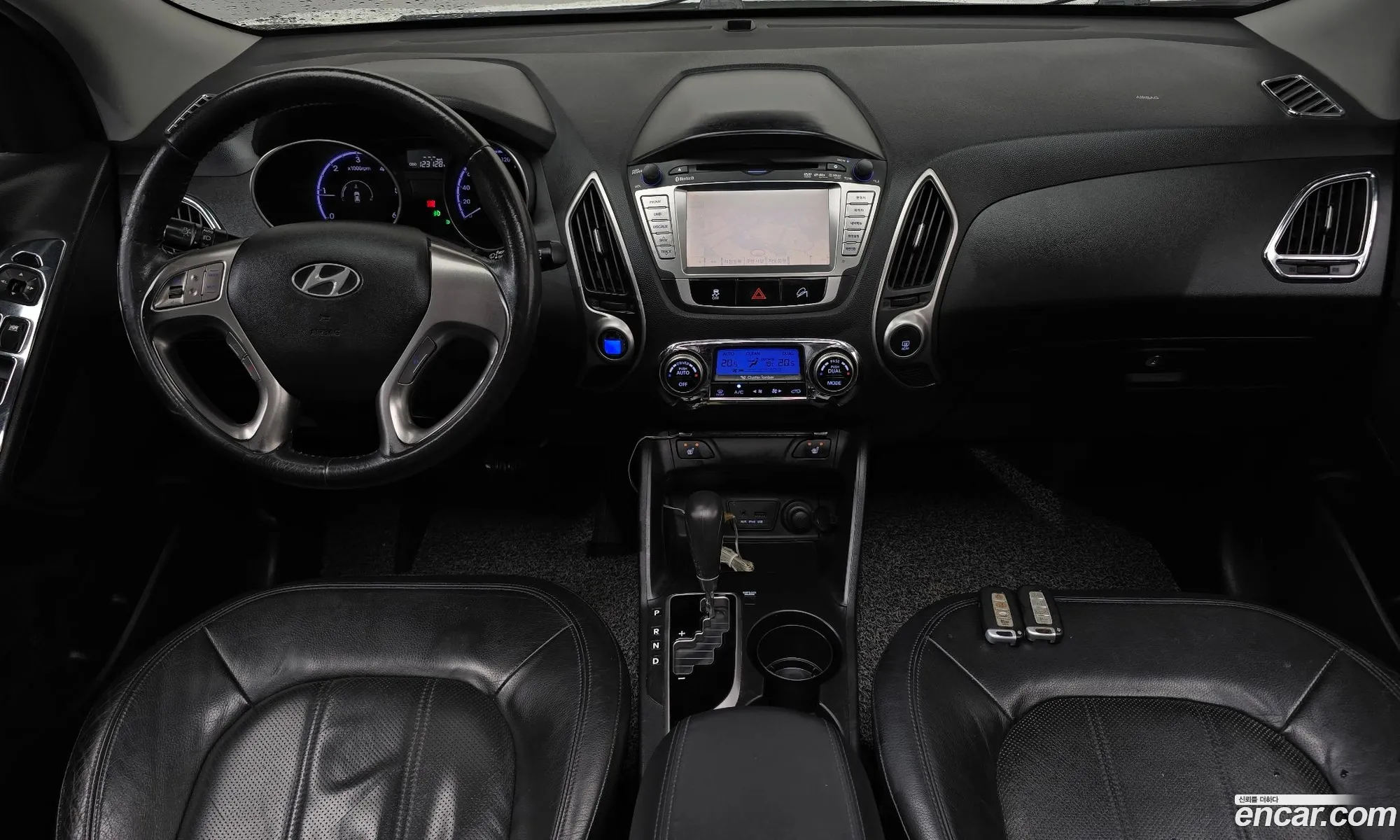 Hyundai Tucson ix 2010 — 16