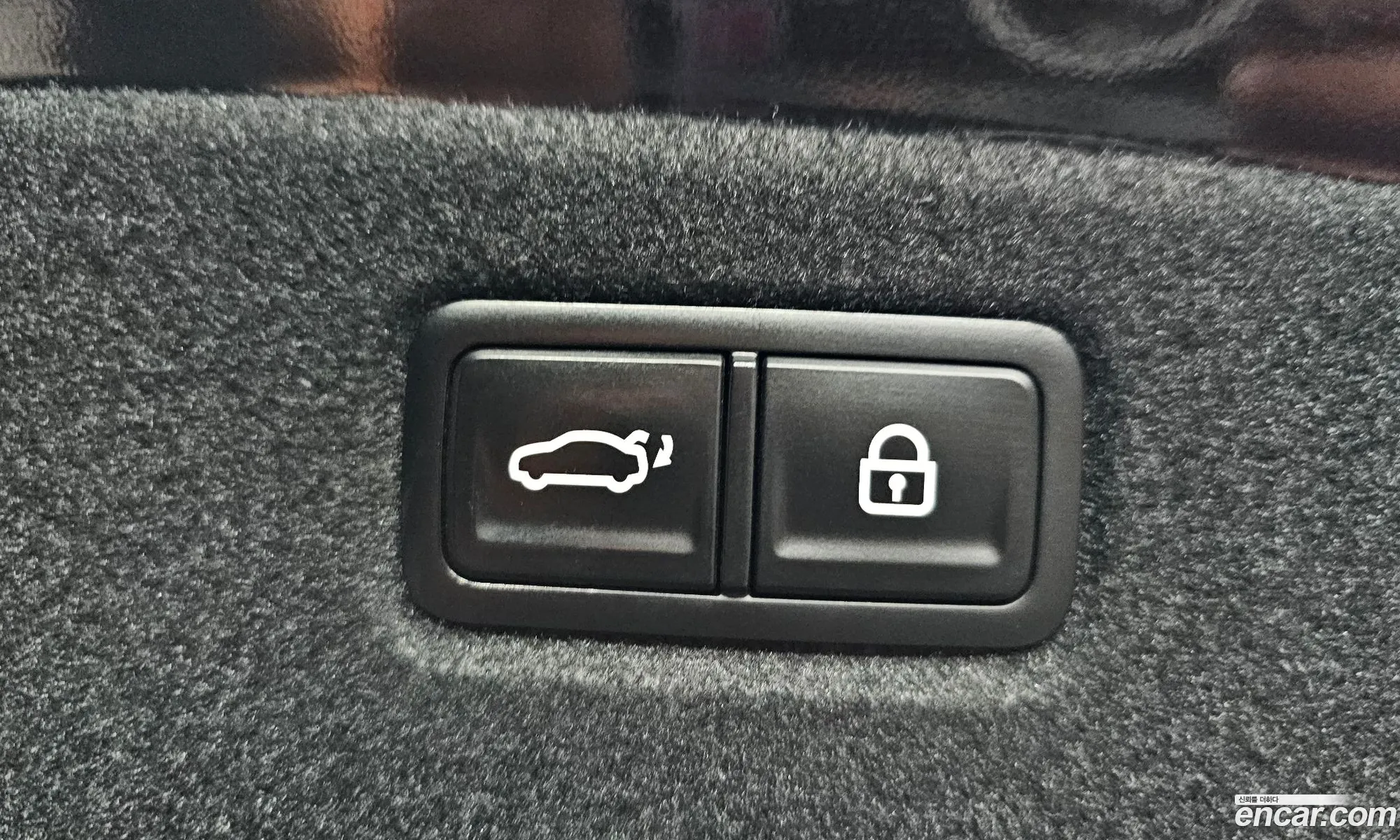 Kia K9 2023 — 14