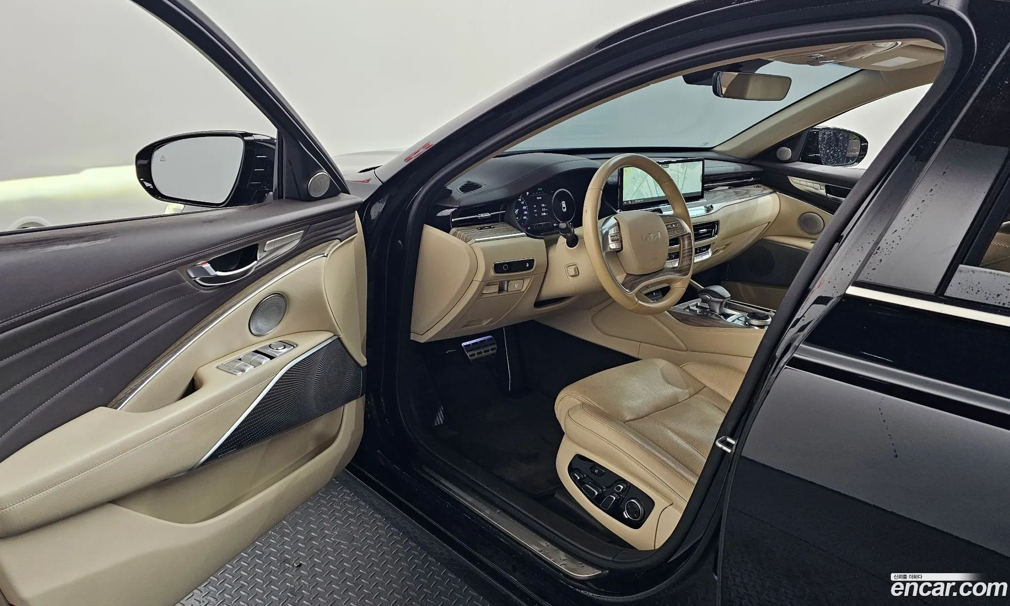 Kia K9 2023 — 33