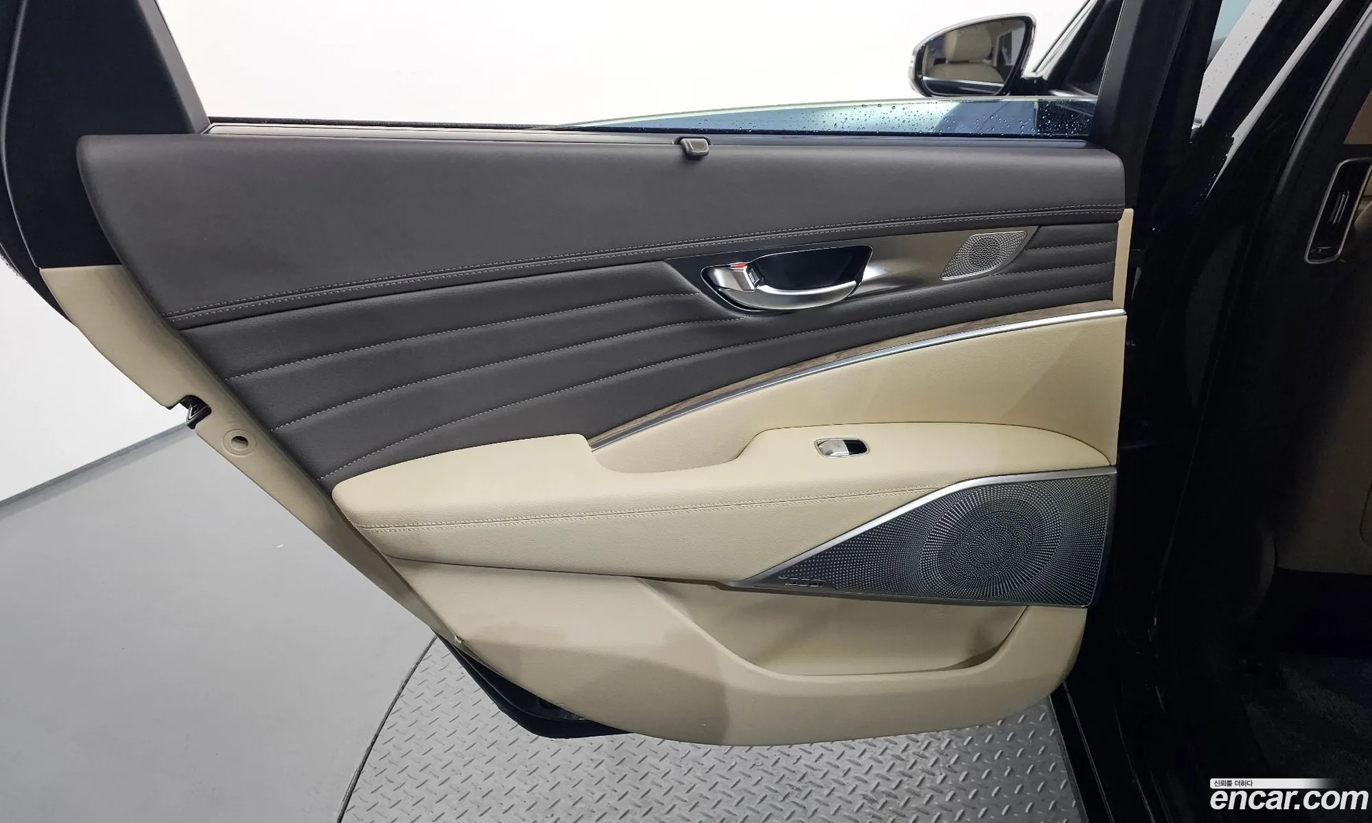 Kia K9 2023 — 20